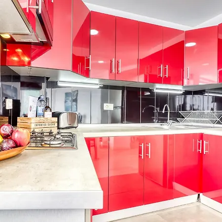 Daire Modern With Private Parking & Ocean View & Coffee Corner *