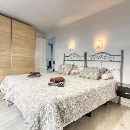 Modern With Private Parking & Ocean View & Coffee Corner