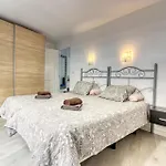 Modern With Private Parking & Ocean View & Coffee Corner